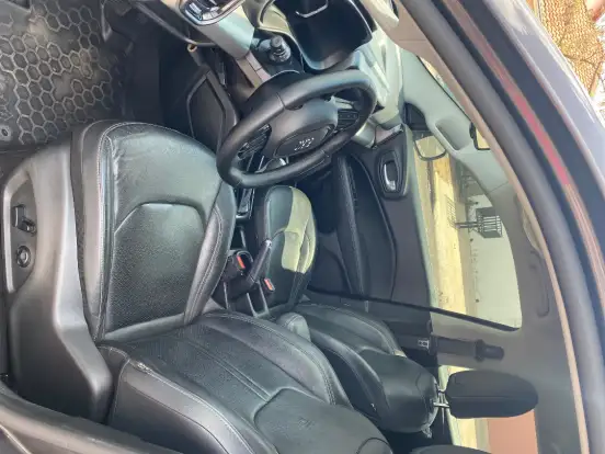 FIAT-TORO-2023