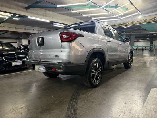 FIAT-TORO-2023