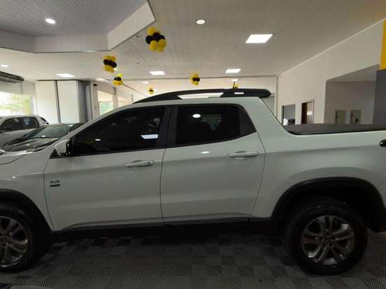 FIAT-TORO-2.0 16V TURBO DIESEL FREEDOM 4WD AT9 FIAT-TORO-2021