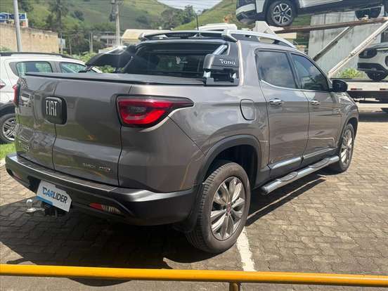 FIAT-TORO-2020