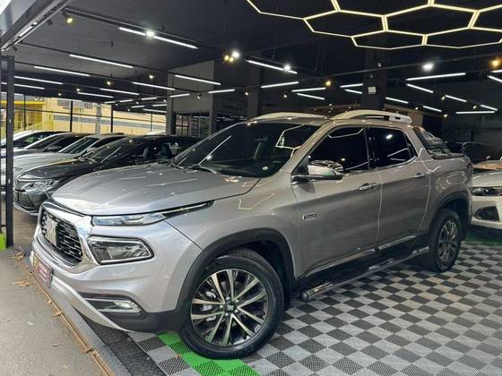 FIAT TORO 2.0 16V TURBO DIESEL RANCH 4WD AT9