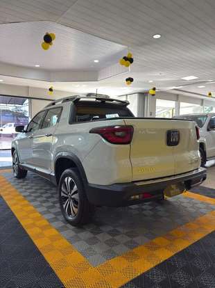 FIAT-TORO-2023