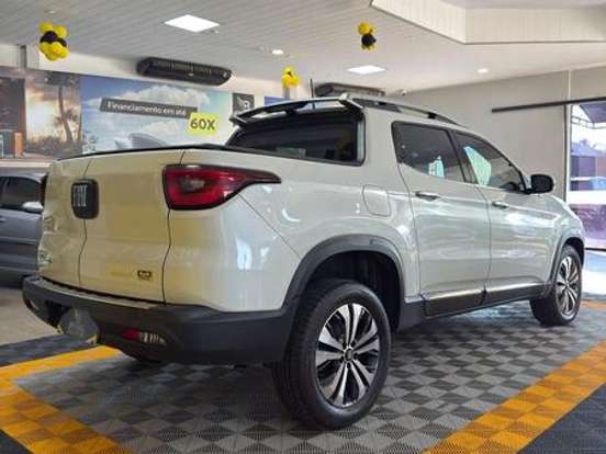 FIAT-TORO-2.0 16V TURBO DIESEL VOLCANO 4WD AT9 FIAT-TORO-2023