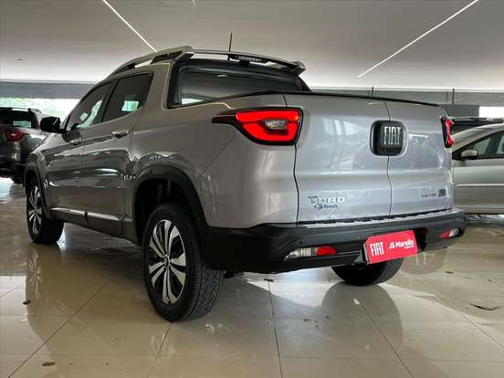 FIAT-TORO-2.0 16V TURBO DIESEL VOLCANO 4WD AT9 FIAT-TORO-2024