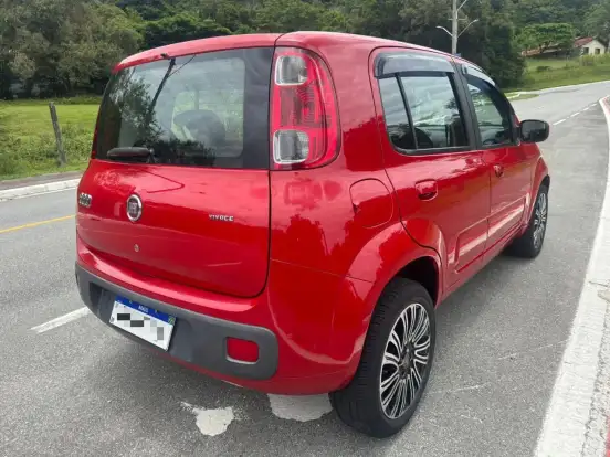 FIAT-UNO-2015