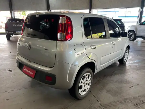 FIAT-UNO-1.0 VIVACE 8V FLEX 4P MANUAL FIAT-UNO-2011