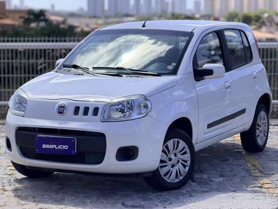 FIAT-UNO-1.0 EVO VIVACE 8V FLEX 4P MANUAL FIAT-UNO-2015