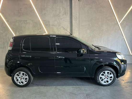 FIAT-UNO-2016
