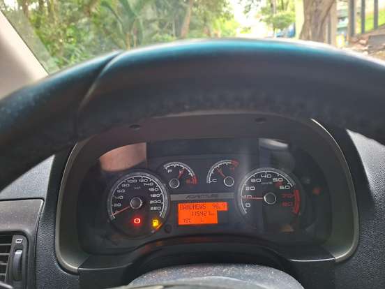 FIAT-IDEA-1.8 MPI ADVENTURE 16V FLEX 4P AUTOMATIZADO FIAT-IDEA-2014