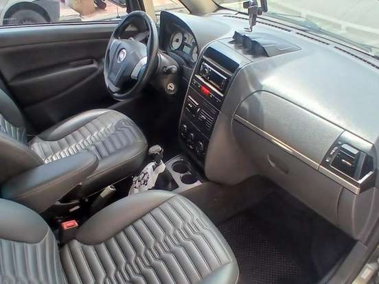 FIAT-IDEA-1.8 MPI ADVENTURE 8V FLEX 4P MANUAL FIAT-IDEA-2006