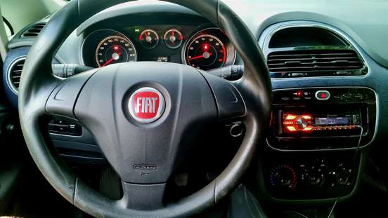 FIAT-PUNTO-1.4 ATTRACTIVE 8V FLEX 4P MANUAL FIAT-PUNTO-2013