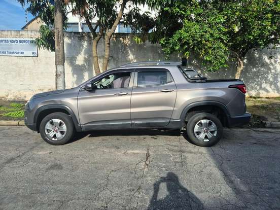 FIAT-TORO-2019