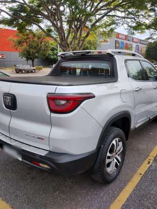 FIAT-TORO-2016