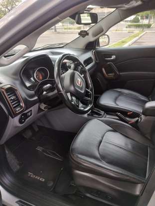 FIAT-TORO-2016