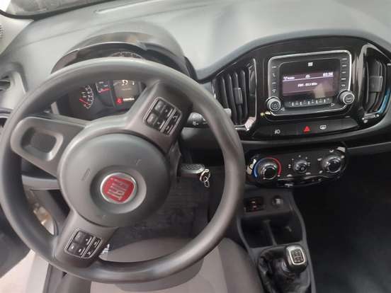 FIAT-UNO-1.0 EVO WAY 8V FLEX 4P MANUAL FIAT-UNO-2015