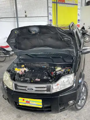 FORD-ECOSPORT-2011