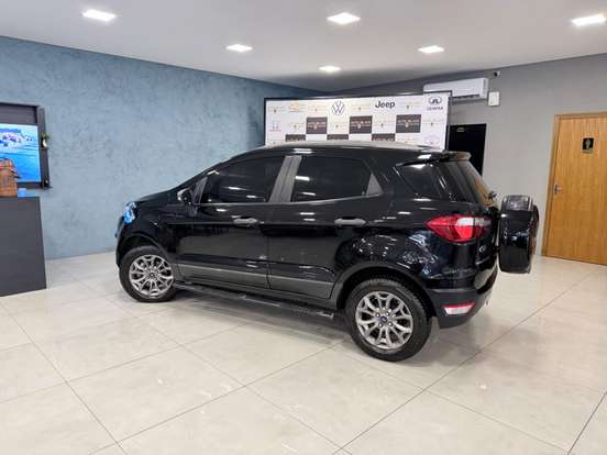 FORD-ECOSPORT-2015