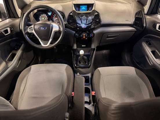 FORD-ECOSPORT-2015