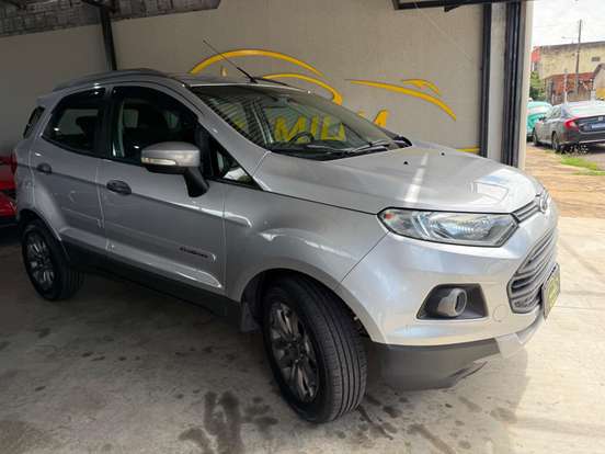 FORD-ECOSPORT-1.6 FREESTYLE 16V FLEX 4P MANUAL FORD-ECOSPORT-2015