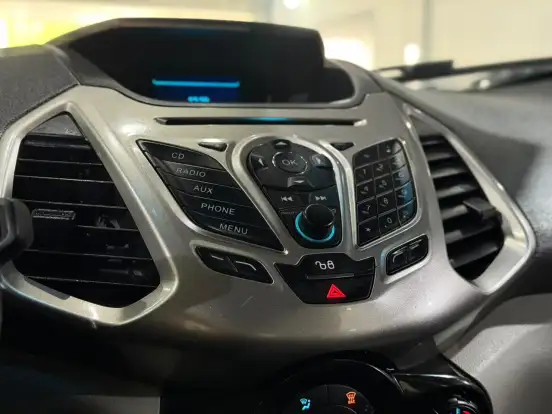 FORD-ECOSPORT-2013