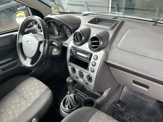 FORD-FIESTA-2011