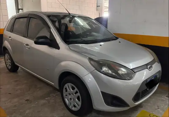 FORD-FIESTA-2013
