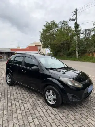 FORD-FIESTA-2013