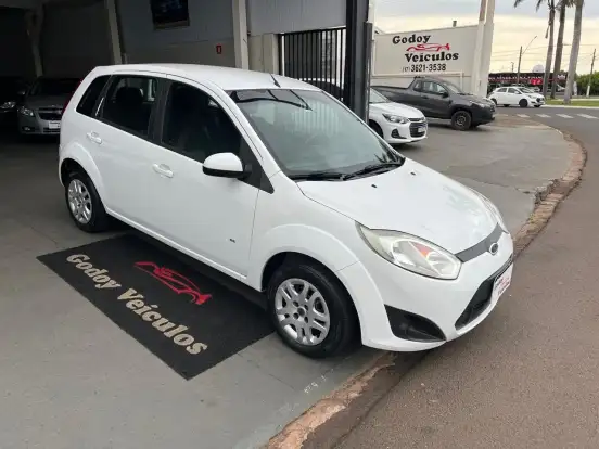 FORD-FIESTA-2013