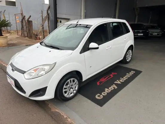 FORD-FIESTA-2013