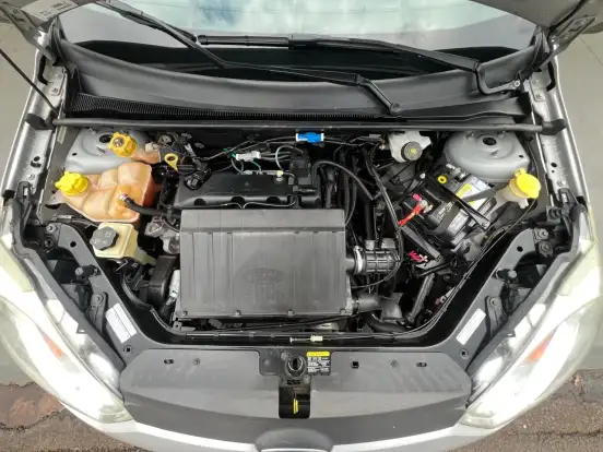 FORD-FIESTA-1.6 ROCAM SEDAN 8V FLEX 4P MANUAL FORD-FIESTA-2013