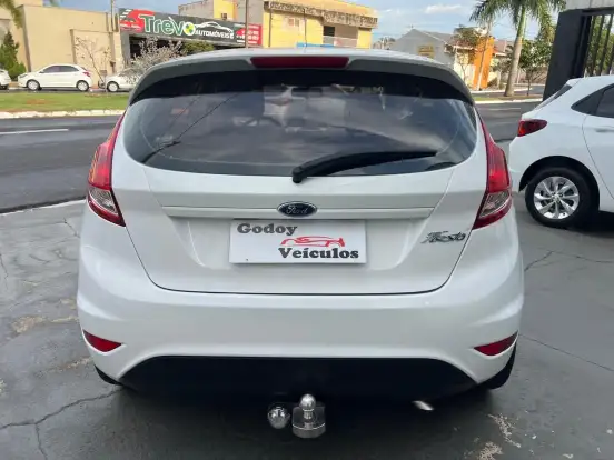 FORD-FIESTA-2017