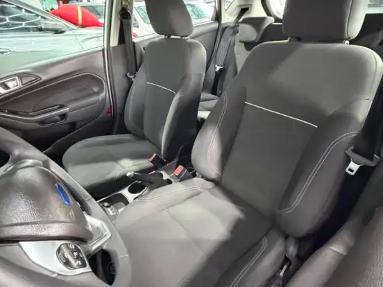 FORD-FIESTA-1.6 SE HATCH 16V FLEX 4P POWERSHIFT FORD-FIESTA-2014