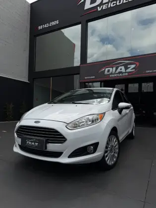 FORD FIESTA 1.6 TITANIUM SEDAN 16V FLEX 4P POWERSHIFT