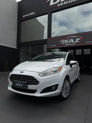 FORD-FIESTA-2013