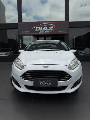 FORD-FIESTA-2013
