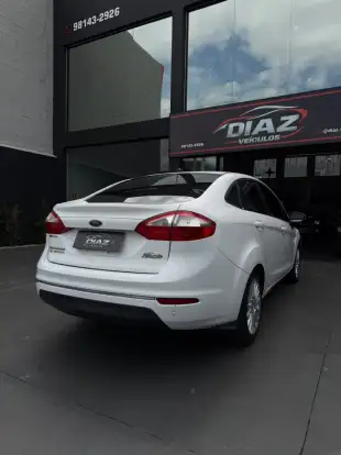 FORD-FIESTA-2013