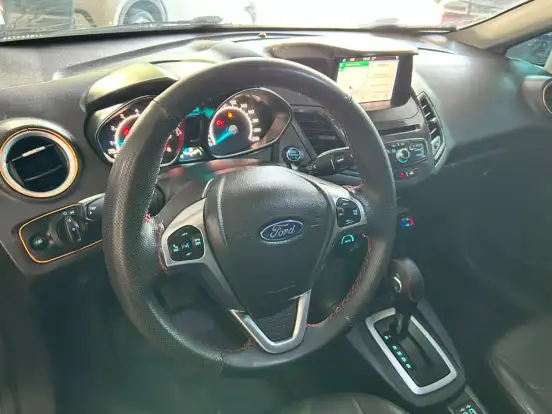 FORD-FIESTA-1.6 TI-VCT FLEX TITANIUM POWERSHIFT FORD-FIESTA-2017