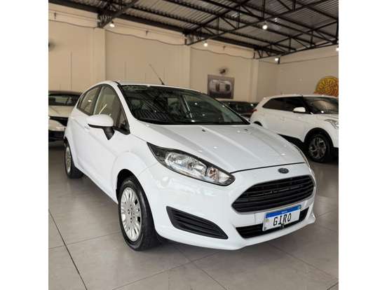FORD-FIESTA-2014