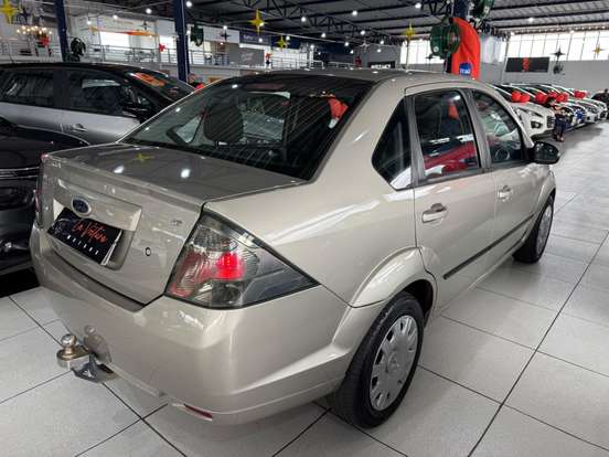 FORD-FIESTA-1.6 MPI CLASS SEDAN 8V FLEX 4P MANUAL FORD-FIESTA-2010