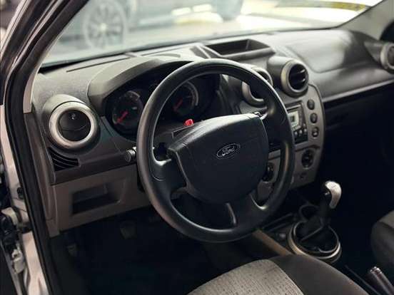 FORD-FIESTA-1.6 MPI SEDAN 8V FLEX 4P MANUAL FORD-FIESTA-2011
