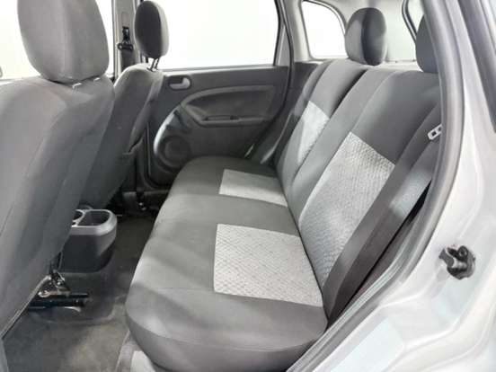 FORD-FIESTA-2014
