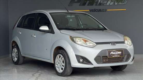 FORD-FIESTA-2013