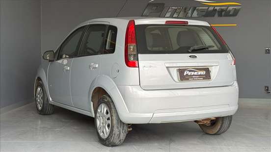 FORD-FIESTA-2013