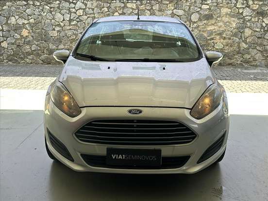 FORD-FIESTA-2016