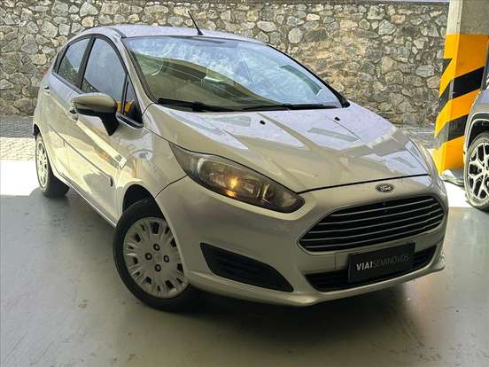 FORD-FIESTA-2016