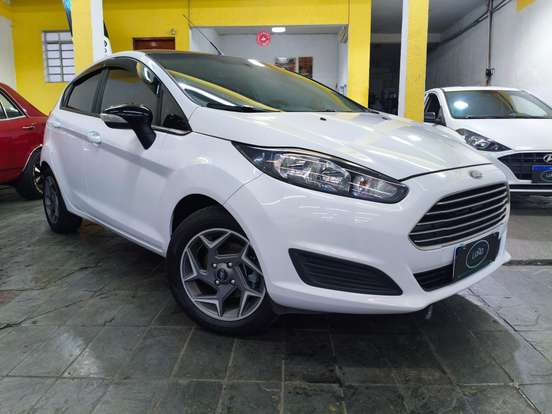 FORD-FIESTA-2017