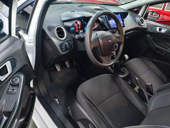 FORD-FIESTA-2017
