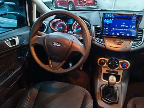 FORD-FIESTA-2017