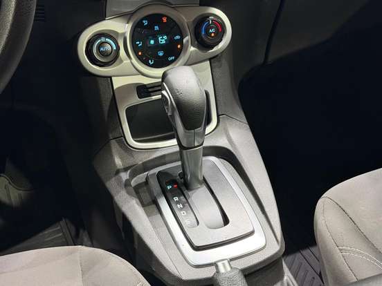 FORD-FIESTA-2017