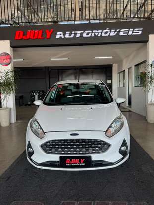 FORD-FIESTA-2017